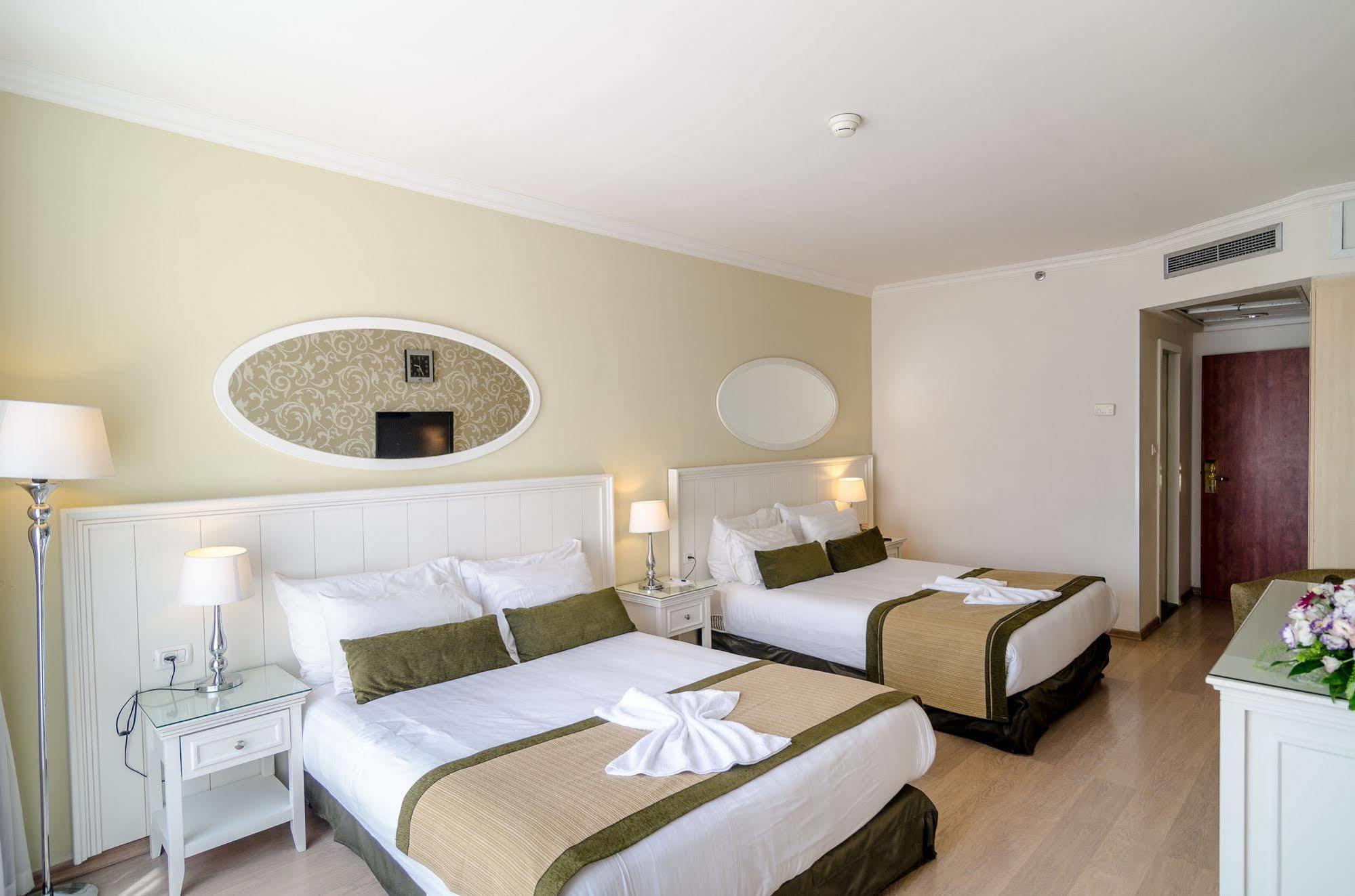 Royal Plaza Hotel Tiberias